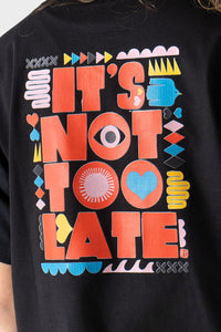 Black Back Printed Text Short Sleeves T-Shirt